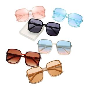 Lunettes de soleil carrées ZT-321 pour femmes, protection UV380 en résine, type 3, lunettes de conduite tendance - Product Image 4