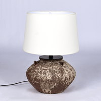 Lampe de table en céramique Wabi-Sabi artisanale et écologique avec abat-jour en lin, design bohème multicolore pour chambre à coucher et salon