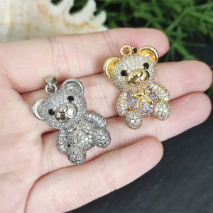 שרשרת דובי זהב באיכות גבוהה 18 קארט זהב לנשים דוב קסם בעלי חיים חמוד קסם רנינסטון חומר פליז - Product Image 3