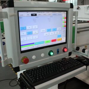 Machine de fabrication de fenêtres et de portes, perceuse à charnières monotête 3000 mm pour <span class=keywords><strong>profil</strong></span>és aluminium avec changement d'outil automatique, code G - Product Image 3