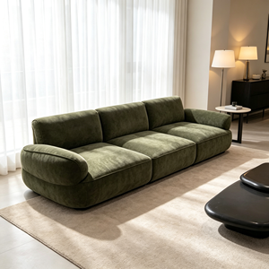 Sofá Moderno de Tres Plazas en Chenilla Verde con Brazos Enrollados y Respaldo Acolchado para Sala de Estar - Product Image 4