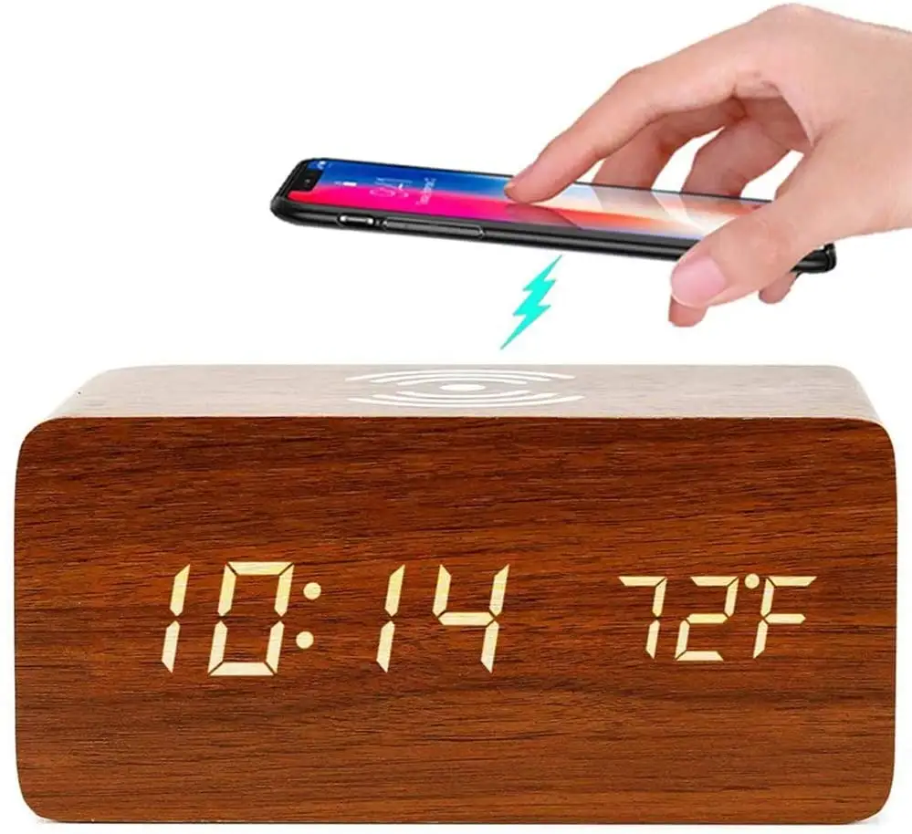 Best Verkopende Multifunctionele Mobiele Digitale Led Horloge Houten Wekker Snelle Draadloze Tafel Klok Thermometer