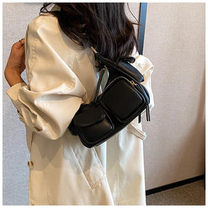 Fabricant de sacs multi-poches Hottie Style Ladies Bags Medium Women Shoulder Crossbody Compartment Bag - Product Image 2