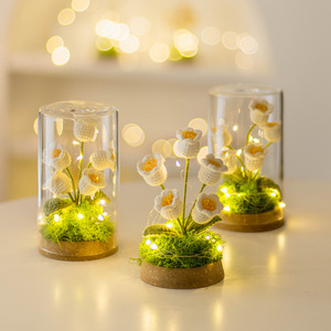 غطاء مصباح زجاجي كروشيه يدوي على شكل زنبق الوادي، ضوء ليلي، قماش منسوج ومحبوك، زينة كريسماس، ديكور لسطح المكتب، غطاء للحماية من الغبار - Product Image 1