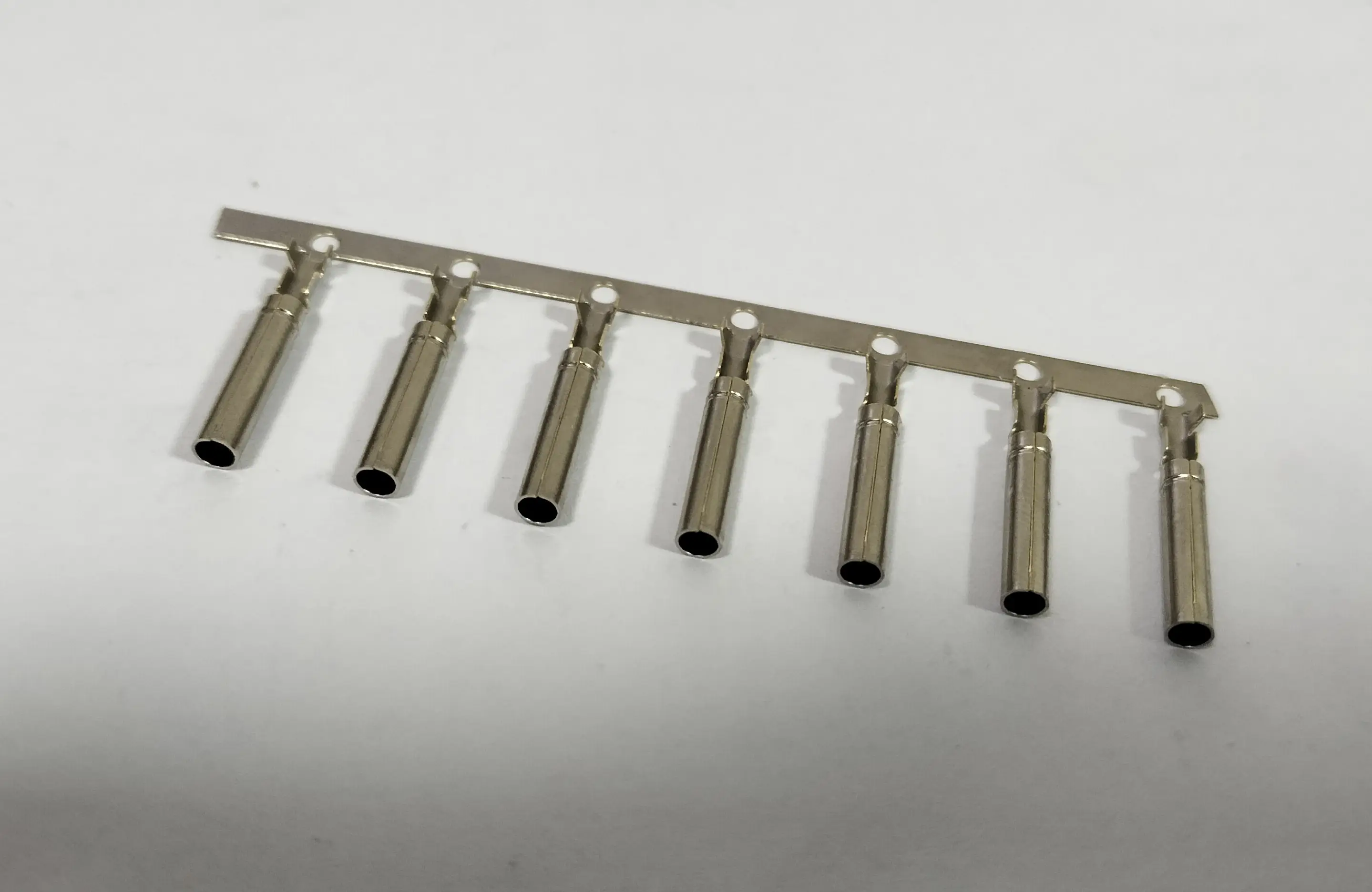 Wholesale 2.35mm Silver Automotive Connector Pin Electrical Plug Nickel Metal Female Terminal Blocks