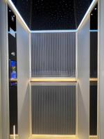 Ascenseur de villa intelligent moderne sans engrenages, conception de cabine personnalisée, 3-5 étages, pour transport domestique en résidence privée