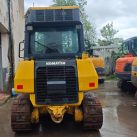 Bulldozer sur chenilles Komatsu D31 d'occasion 2017, 2500 heures, 78 CV, fabriqué au Japon, petit bulldozer avec lame PAT à vendre