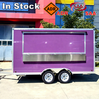 Camion de restauration entièrement équipé pour la vente de burgers, pizzas et glaces en extérieur