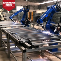 Cellule de soudage robotisée pour garde-corps, robot de soudage à l'arc à 6 axes avec table de fixation à double poste pour cadre de clôture métallique