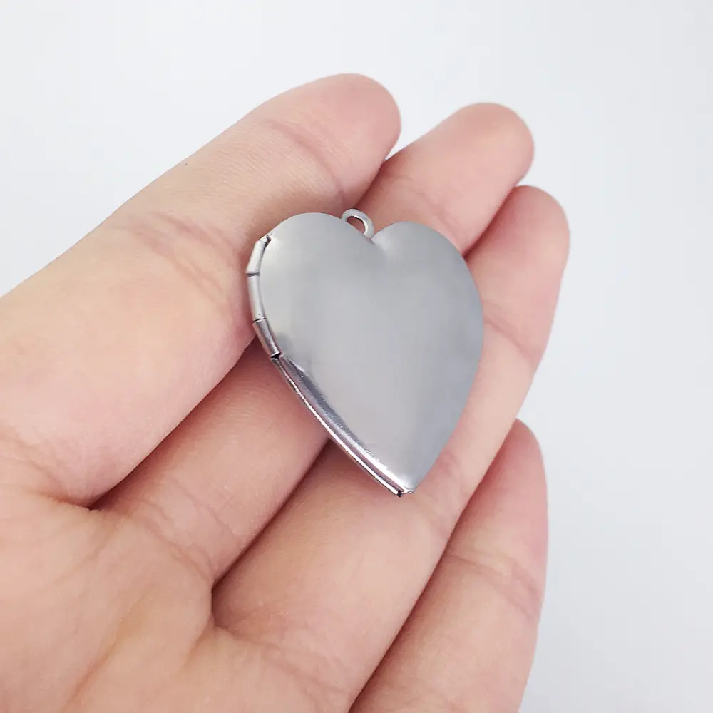 New Arrival 29*29mm Stainless Steel Mirror Polish Heart Photo Frame Charms Pendant DIY Picture Locket for Jewelry Making