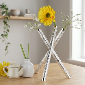 Vase de mariage moderne en laiton fait main - Product Image 3