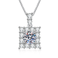 Meilleure Vente : Collier Femme en Argent Sterling S925 Plaqué Rhodium avec Pendentif Moissanite Cube 1 Carat Certifié GRA et Chaîne Maille Forçat