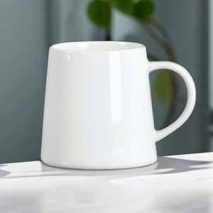 Vente en gros de tasses à café en céramique blanches en porcelaine avec logo personnalisé imprimé, tasses à sublimation de Noël, tasses personnalisées par le fabricant - Product Image 2