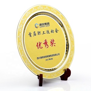 Personalizzabile Logo In Metallo In Lega di Zinco Medaglia Con Arco In Legno di Visualizzazione Trofeo Mensola Supporto di Legno - Product Image 2