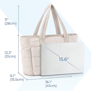 Borsa Tote Trapuntata Bianca da Donna con Logo Personalizzato - Borsa a Spalla Multitasca di Grande Capacità per Lavoro e Viaggi - Product Image 4