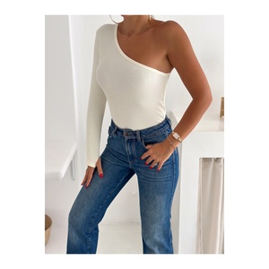 Blusa de Manga Larga con Hombros Descubiertos y Detalle de Dedo para Mujer - Product Image 5
