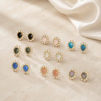 Boucles d'oreilles pendantes en forme de goutte d'eau, plaquées or 18 carats, avec pierres précieuses naturelles multiples et mini-bordure de perles, pour femme, idéales pour les soirées - Vente en gros