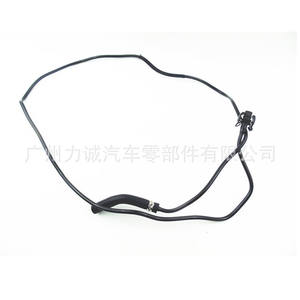 ท่อหล่อเย็น F1F18K012DF สำหรับรถยนต์ฟอร์ด โฟกัส ปี 2015 เครื่องยนต์ 1.0T สำหรับถังน้ำเสริมขนาดเล็ก - Product Image 1