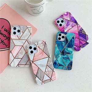 เคสลายหินอ่อนโฮโลแกรมลายเรขาคณิตลายหินอ่อน IMD ฝาหลังสำหรับ <span class=keywords><strong>OPPO</strong></span> Reno6 <span class=keywords><strong>Z</strong></span> realme <span class=keywords><strong>8</strong></span> Pro - Product Image 1