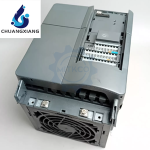 6SE7014-0TP70-Z Z=C23+G91+K80 Original Hochwertiger 5kW 3AC 380V <span class=keywords><strong>3</strong></span>-Phasen-Wechselrichter - Product Image 2