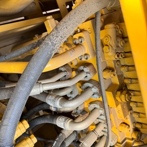 รถขุดมือสอง CAT320GC ของญี่ปุ่น สภาพ 90% คุณภาพสูง ราคาประหยัด เครื่องยนต์ Caterpillar 20 ตัน พร้อมมอเตอร์ ปั๊ม เกียร์บ็อกซ์ และเกียร์ - Product Image 6