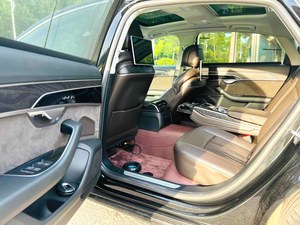 Berlina di Lusso Top di Gamma 2019 <span class=keywords><strong>Audi</strong></span> A8L 3.0T Quattro AWD con Sospensioni Pneumatiche e Interni in Pelle Completi, Auto Executive - Product Image 4