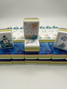 Aspen Glow Tessere Mahjong Personalizzate Amuleti Portafortuna Lusso Moderno Acrilico Intagliato su Entrambi i Lati per Ritrovi di Amici Vendita al Dettaglio e all'Ingrosso - Product Image 3