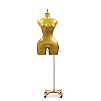 Mannequin féminin brésilien Deep Gold Curvy BBL, grandes hanches, modèle en cuir mat doré, demi-corps, grande taille