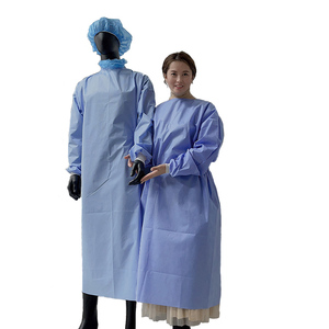 Robe d'isolement jetable CPE à manches longues avec boucle pour le pouce, imperméable, pour usage domestique, prix direct usine - Product Image 3