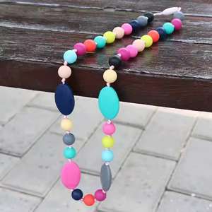 Anneau <span class=keywords><strong>de</strong></span> dentition en silicone <span class=keywords><strong>de</strong></span> qualité alimentaire <span class=keywords><strong>pour</strong></span> bébé, <span class=keywords><strong>collier</strong></span> à mâcher en silicone <span class=keywords><strong>pour</strong></span> enfants, soulage le stress - Product Image 3