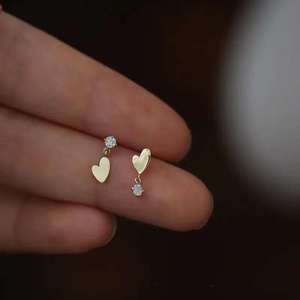 Mini boucles d'oreilles asymétriques en gros en or véritable 9 carats-Étudiant amical, Style élégant exclusif, Collection 2021, kj365-Étudiant - Product Image 5