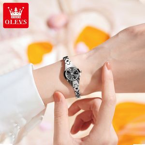 OLEVS 7082 <span class=keywords><strong>Montre</strong></span> pour <span class=keywords><strong>femme</strong></span> <span class=keywords><strong>en</strong></span> vente chaude, <span class=keywords><strong>montre</strong></span> à quartz <span class=keywords><strong>en</strong></span> alliage, <span class=keywords><strong>montre</strong></span>-bracelet pour <span class=keywords><strong>femme</strong></span> <span class=keywords><strong>en</strong></span> <span class=keywords><strong>or</strong></span> rose, étanche 3atm, couleur acier tungstène - Product Image 2