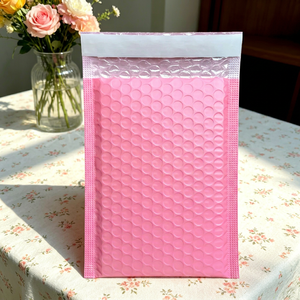 ซองกันกระแทกพิมพ์โลโก้ตามสั่ง ขนาด 12x15.5 นิ้ว สำหรับจัดส่งสินค้าแบรนด์เนมข้ามพรมแดน - Product Image 1