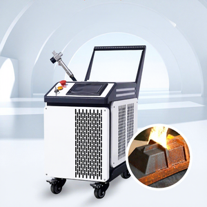 Machine de nettoyage au laser pulsé portable 100W/200W/300W/500W refroidie par air pour l'élimination de la <span class=keywords><strong>peinture</strong></span>/du gazole/de l'oxyde sur les métaux - Product Image 2