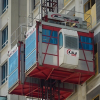 Monte-charge de chantier à double cage SC200/200, élévateur à crémaillère pour matériaux de construction