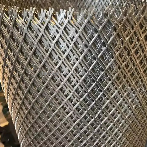Maille métallique en acier inoxydable expansé à tissage uni, avec services de découpe et de pliage - Product Image 1