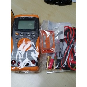 Nuevo multímetro digital True RMS Keysight U1242B *X* en caja abierta - Product Image 2