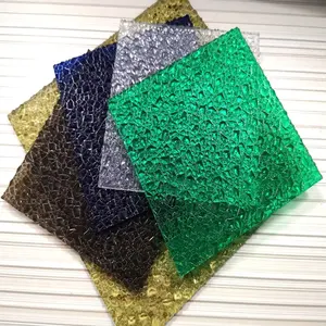 Salida de fábrica verde claro color bayer en relieve de policarbonato gránulos precio hoja de Malasia