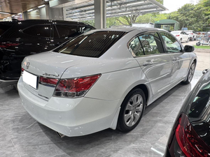 Honda Accord d'occasion haut de gamme 2011 2.4L <span class=keywords><strong>EXL</strong></span> Navi Blanc Berline de taille moyenne Véhicule d'occasion fiable à vendre - Product Image 5