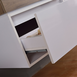 Ensemble <span class=keywords><strong>de</strong></span> meuble-lavabo <span class=keywords><strong>de</strong></span> <span class=keywords><strong>salle</strong></span> <span class=keywords><strong>de</strong></span> <span class=keywords><strong>bain</strong></span> rectangulaire moderne à fixation murale avec lavabo en céramique et <span class=keywords><strong>miroir</strong></span> LED - Product Image 4
