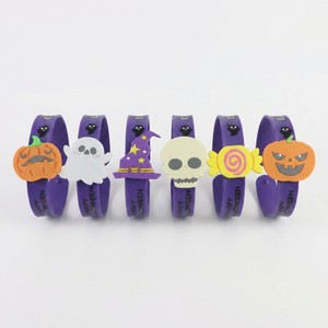Braccialetto Slap in Silicone PVC Spaventoso per Feste di Halloween: Zucca e Fantasma - Product Image 6