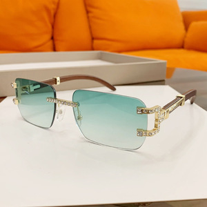 Lunettes de soleil vintage en métal et bois avec monture carrée, lunettes pour hommes style rétro, lunettes pour femmes sans monture avec strass et diamants - Product Image 5