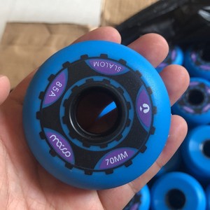 ล้อสเก็ตสลาลมสำหรับเด็ก Macco <span class=keywords><strong>ค</strong></span>ุณภาพสูงระดับมืออาชีพ ทนทานต่อการสึกหรอ ยืดหยุ่นสูง เงียบ ผลิตจาก PU 85A - Product Image 3