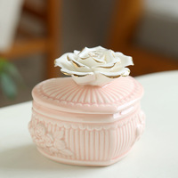 Boîte à Bijoux en Porcelaine Dorée à Motif Floral Cœur Écologique pour Mariage – Vente en Gros