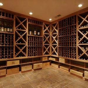 <span class=keywords><strong>Cantinetta</strong></span> e <span class=keywords><strong>Portabottiglie</strong></span> in Legno Massello Fatti a Mano su Misura con Design Ecologico per Esposizione in Enoteca - Product Image 2