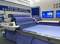 Machine à étaler les tissus Yalis à largeur variable pour les usines de confection, largeur personnalisable jusqu'à 3,2 m avec fonction de coupe automatique