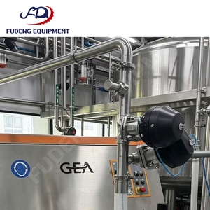 Homogénéisateur haute pression 60 MPa pour produits laitiers, boissons, produits chimiques, biotechnologies et cosmétiques, débit nominal 4900 dm³ par heure - Product Image 2
