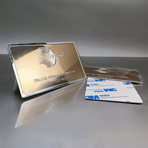 Etiquetas adhesivas privadas adhesivas impermeables de lujo personalizadas para botellas de vino y perfume con diseño profesional - Product Image 1