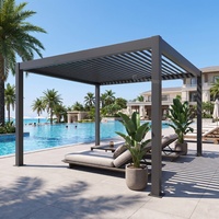 Pergola moderne en acier à lames orientables, résistante aux intempéries, abri d'ombrage commercial pour piscine