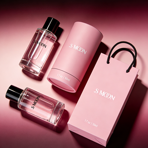 Vente en gros d'usine, flacon <span class=keywords><strong>de</strong></span> <span class=keywords><strong>parfum</strong></span> en verre rose personnalisé avec logo, 30 ml/100 ml/50 ml, flacon en verre <span class=keywords><strong>vide</strong></span> avec boîte en tube <span class=keywords><strong>de</strong></span> papier et sac pour femmes - Product Image 1